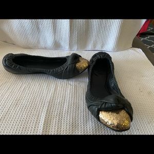 Tory Burch, Size 8.5 Black&Gold flats.